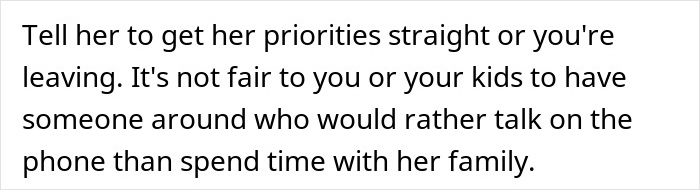 Text excerpt emphasizing phone dependence causing family issues, urging to prioritize family over phone use to avoid separation. Text excerpt emphasizing phone dependence causing family issues, urging to prioritize family over phone use to avoid separation.