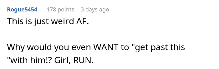 Reddit user commenting on relationship advice after boyfriend calls police over novel’s contents, seeking internet input.