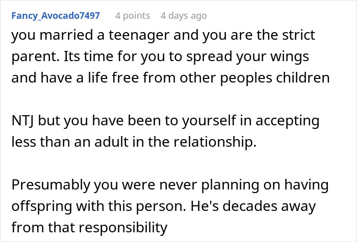 Screenshot of a social media comment discussing a woman shutting down boys’ nights at their house after conflict with friends. Screenshot of a social media comment discussing a woman shutting down boys’ nights at their house after conflict with friends.