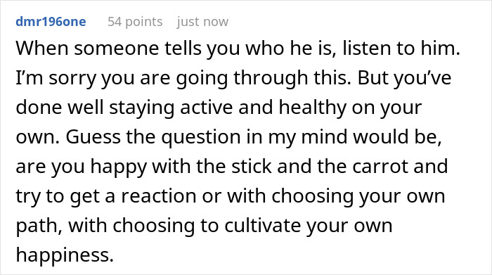 Wife Decides To Focus On Self And Match Hubby's Low Effort In Relationship, He Thinks She's Cheating Wife Decides To Focus On Self And Match Hubby's Low Effort In Relationship, He Thinks She's Cheating