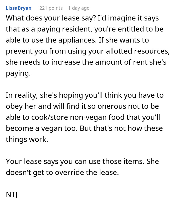 Commenter explaining tenant rights in a shared kitchen amid roommate’s strict vegan rules dispute and selfish accusations. Commenter explaining tenant rights in a shared kitchen amid roommate’s strict vegan rules dispute and selfish accusations.