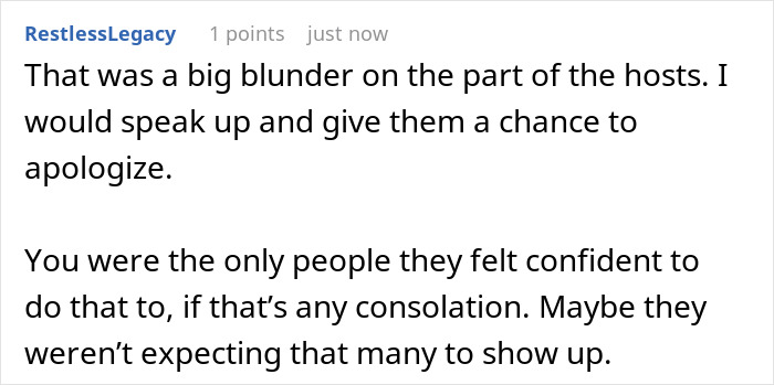 Comment on forum discussing parents letting friends sit at main Thanksgiving table while son placed at overflow table, causing annoyance. Comment on forum discussing parents letting friends sit at main Thanksgiving table while son placed at overflow table, causing annoyance.