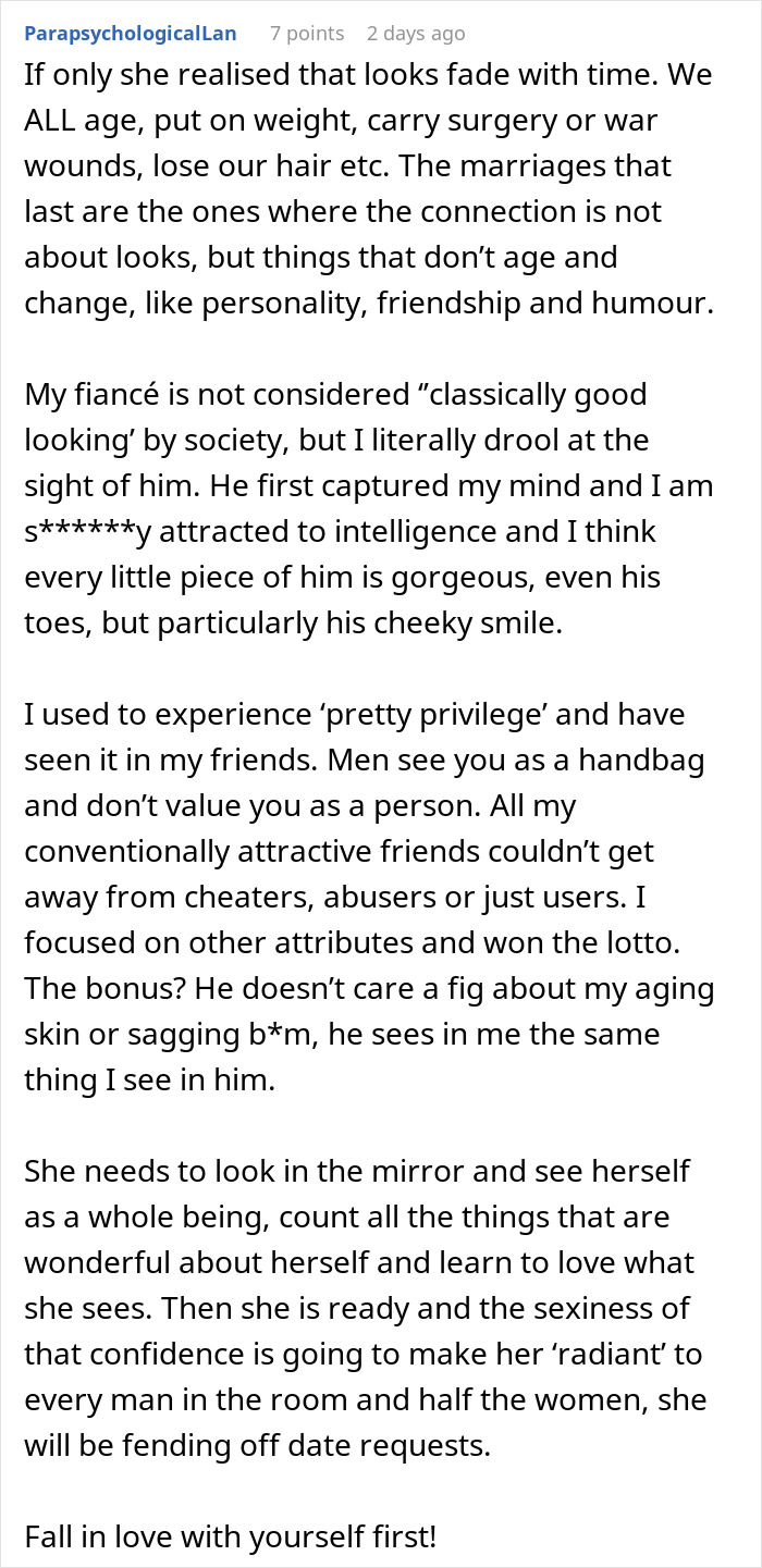 Screenshot of forum text discussing fiancé complaints about appearance and concerns over wedding photos. Screenshot of forum text discussing fiancé complaints about appearance and concerns over wedding photos.