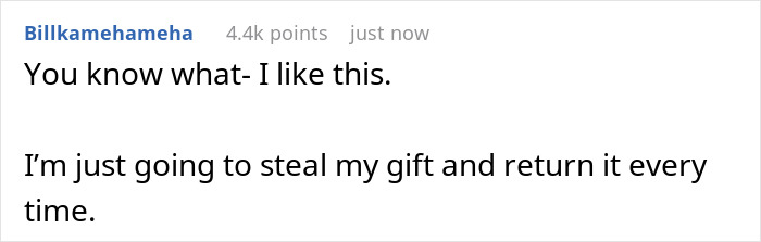 Screenshot of a social media comment about stealing a white elephant gift and getting a refund, sparking debate online. Screenshot of a social media comment about stealing a white elephant gift and getting a refund, sparking debate online.