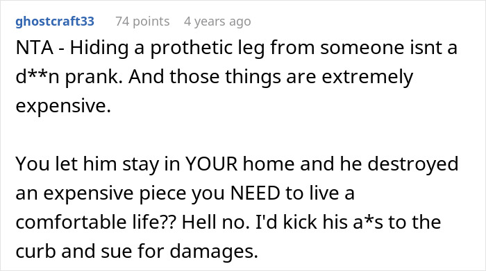 Screenshot of a forum comment discussing a man demanding cousin pay for his cruel prank and the aunt’s shocking reaction. Screenshot of a forum comment discussing a man demanding cousin pay for his cruel prank and the aunt’s shocking reaction.