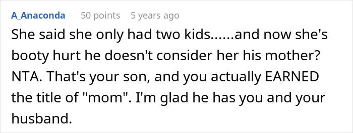 Comment discussing a woman letting her nephew call her mom and the biological mom demanding she stop it. Comment discussing a woman letting her nephew call her mom and the biological mom demanding she stop it.