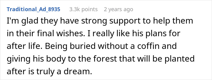 Screenshot of a Reddit comment discussing support for final wishes and plans for burial without a coffin. Screenshot of a Reddit comment discussing support for final wishes and plans for burial without a coffin.