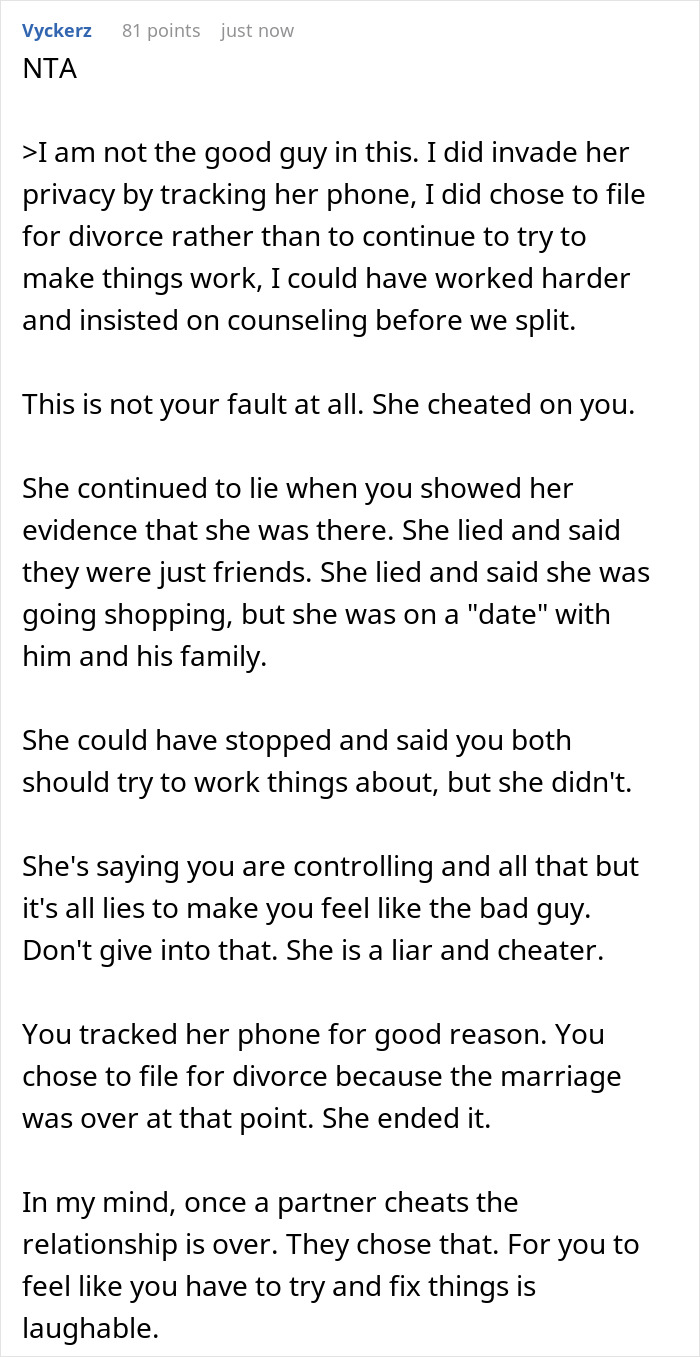 Man Ends 16-Year Marriage After Tracking Wife's Phone And Seeing Where She Went On Night "Walks" Man Ends 16-Year Marriage After Tracking Wife's Phone And Seeing Where She Went On Night "Walks"