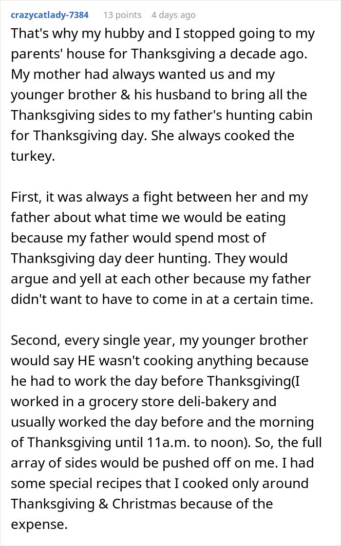Screenshot of a Reddit post describing hosting an expensive Thanksgiving dinner and dealing with family cooking roles and conflicts.