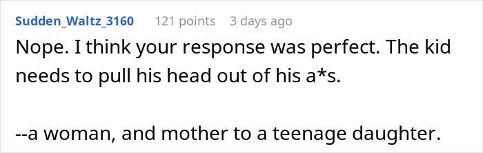 Comment on Reddit discussing a guy wearing an inappropriate shirt as a dare during dinner with girlfriend&rsquo;s parents.