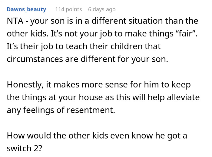 Comment discussing a dad trying to protect his son’s gift from his ex’s new family amid drama and resentment.
