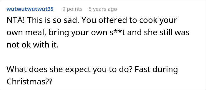 Reddit comment expressing frustration about no vegan options Christmas Eve dinner and refusal to accommodate personal meal. Reddit comment expressing frustration about no vegan options Christmas Eve dinner and refusal to accommodate personal meal.