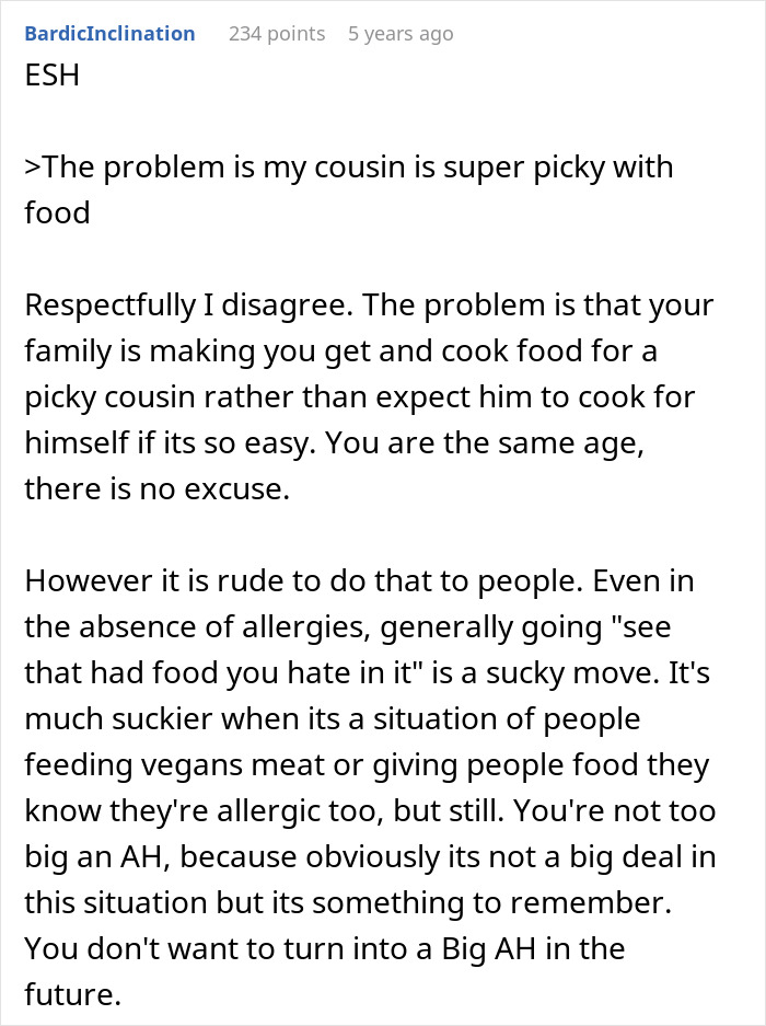 Aunt Outraged That Niece Purposely Made Quiche With Onions For Her Picky Son, Niece Sees No Issue Aunt Outraged That Niece Purposely Made Quiche With Onions For Her Picky Son, Niece Sees No Issue