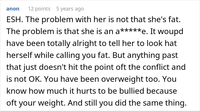 Screenshot of an online message thread where a guy vents about his girlfriend wanting him to close her closet door. Screenshot of an online message thread where a guy vents about his girlfriend wanting him to close her closet door.
