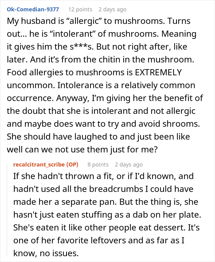 Screenshot of a Reddit conversation discussing a woman pretending to have a food allergy to mushrooms. Screenshot of a Reddit conversation discussing a woman pretending to have a food allergy to mushrooms.