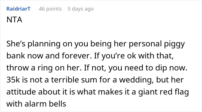 Comment discussing groom ending relationship over $35k wedding debt and clashing values with fianc&eacute;e.