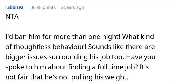 Screenshot of a Reddit comment discussing thoughtless behavior and relationship issues involving husband choosing best mate over wife. Screenshot of a Reddit comment discussing thoughtless behavior and relationship issues involving husband choosing best mate over wife.