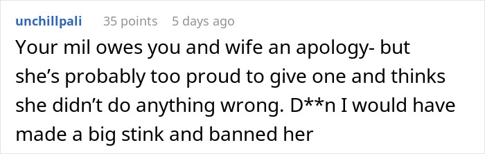 Text message discussing a couple hosting an expensive Thanksgiving dinner and losing their leftovers unexpectedly.