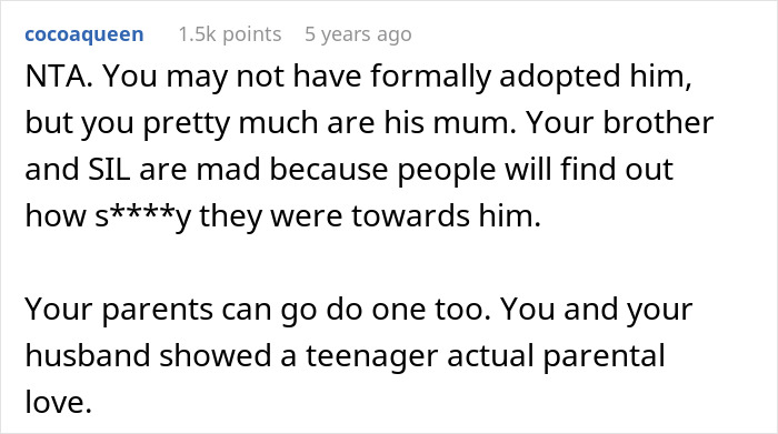 Reddit comment defending woman who lets nephew call her mom as his bio mom demands she stops it.