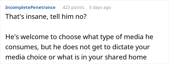 Screenshot of a Reddit comment criticizing a man shaming his girlfriend for loving fiction and calling it make-believe.