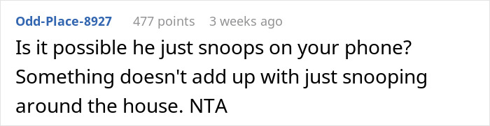 Screenshot of a forum comment questioning if a guy snoops on his girlfriend&rsquo;s phone regarding a PS5 Christmas gift.