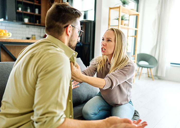 "Her Face Ripped Off": 49 Most Bizarre Medical Cases Medical Workers Saw In The ER