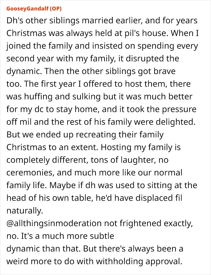 Screenshot of a text discussing family dynamics and hosting Christmas, highlighting men feeling entitled to do nothing. Screenshot of a text discussing family dynamics and hosting Christmas, highlighting men feeling entitled to do nothing.