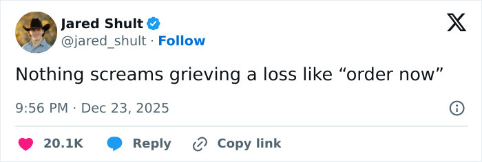 Erika Kirk acusada de lucrar com a tragédia com mensagem de Natal promovendo o livro de Charlie Kirk Erika Kirk acusada de lucrar com a tragédia com mensagem de Natal promovendo o livro de Charlie Kirk