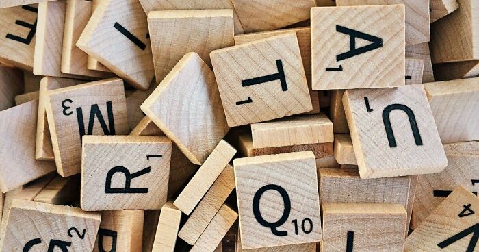 30 UK Grammar Questions That Sound Easy – Until You Actually Try Them