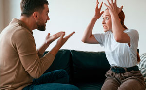 Man Lends Girlfriend A Spare Keyboard, Her Reaction Makes Him Dump Her