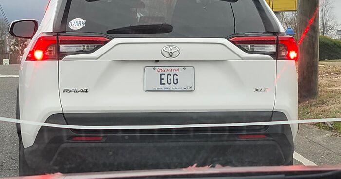 74 Hilarious Personalized License Plates That Made Strangers Do Double Takes