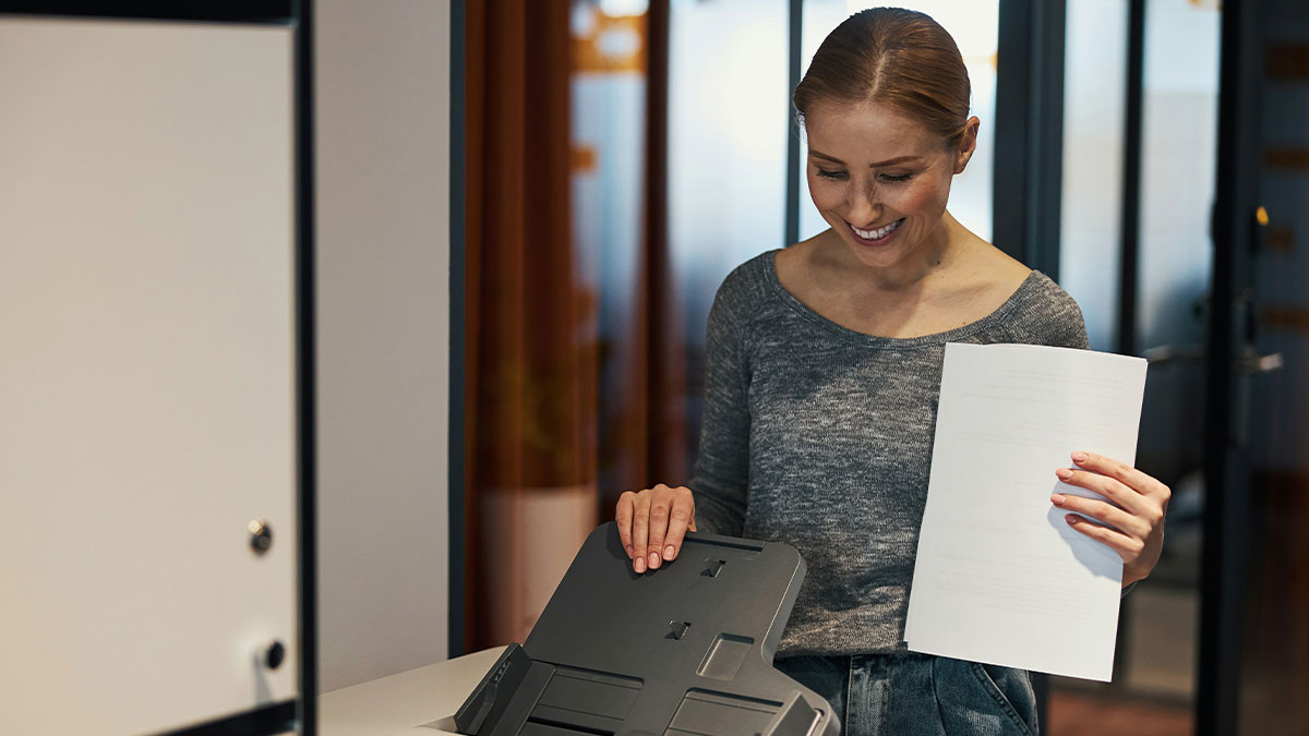 39 Infuriating Workplace Traditions That Refuse To Disappear No Matter ...