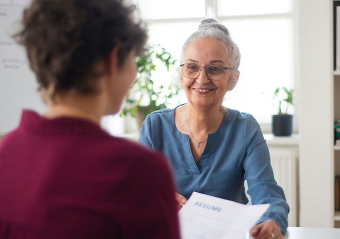 “My Jaw Must Have Dropped”: 41 Absolute Mental Questions Job Candidates Decided To Ask Recruiters