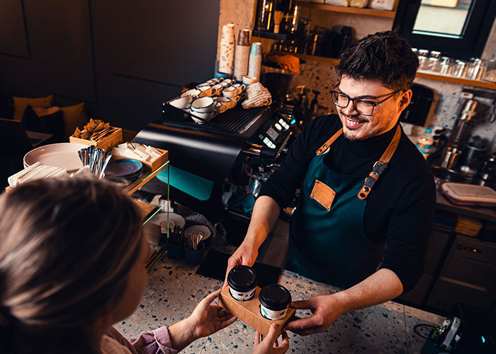 Manager Bans Overtime, Gasps In Shock When Employee Clocks Out: “Where Are You Going?”