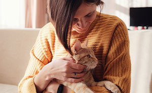 “He’s Had This Name For A Decade?”: Sister Wants To Name Her Son, Freaks Out Over Family Cat