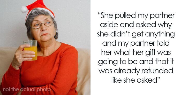 Woman Starts Crying After She Finds Out The Gift She Unknowingly Refused From Son’s Partner