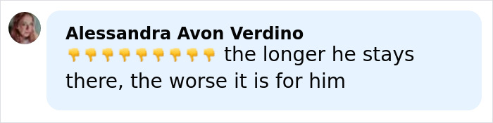 &ldquo;This Family Really Worships Men&rdquo;: Kardashians&rsquo; Gingerbread House Sparks Wild Fan Theories