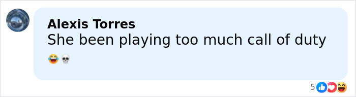 Social media comment mocking a situation involving a racist Cinnabon employee and viral video controversy. Social media comment mocking a situation involving a racist Cinnabon employee and viral video controversy.