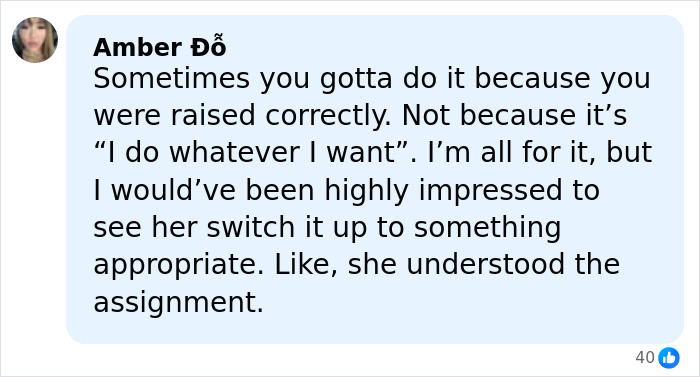 Comment criticizing Ice Spice’s see-through dress, discussing fan reactions and appropriateness of her outfit choice. Comment criticizing Ice Spice’s see-through dress, discussing fan reactions and appropriateness of her outfit choice.