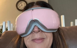 17 Practical Presents To Put Under Your Parents’ Tree, Because They Finally Deserve Something Good