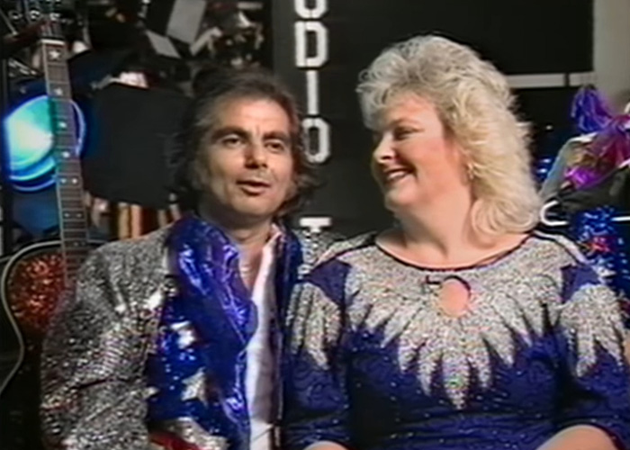 ‘Song Sung Blue’ Character’s Real Son Blasts Hugh Jackman And Kate Hudson As ‘Monsters’ ‘Song Sung Blue’ Character’s Real Son Blasts Hugh Jackman And Kate Hudson As ‘Monsters’