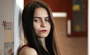 “It Shouldn’t Be Gone”: Teen Drags Mother To Court Over $30k She “Wasted” While She Was A Child