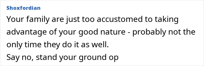 Screenshot of an online comment discussing family demands on hosting Christmas dinner without helping. Screenshot of an online comment discussing family demands on hosting Christmas dinner without helping.