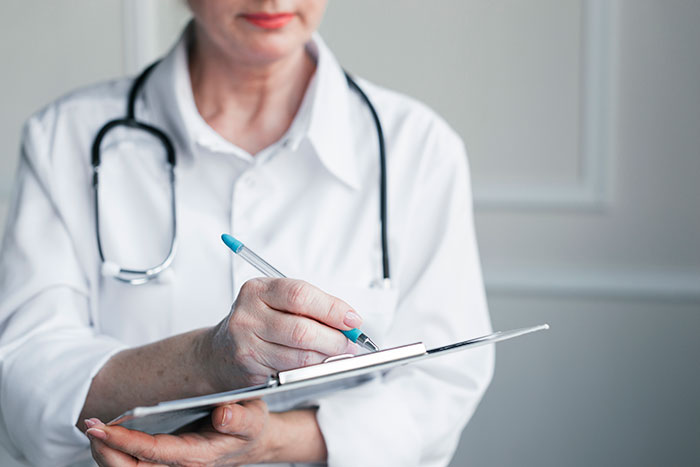 43 Foreigners Share Traits That Instantly Reveal Someone Is American