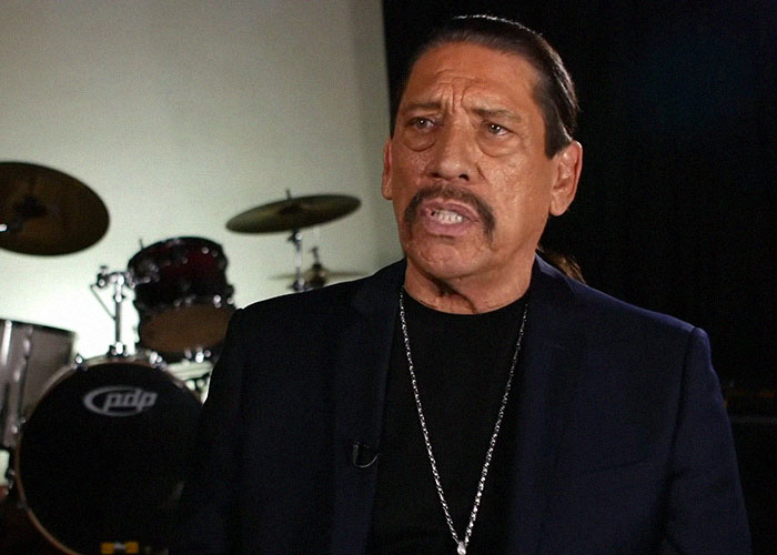 “I Told Him I Didn't Want His Autograph And Walked Away”: 65 Times People Ran Into Celebrities