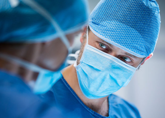 84 Unhinged Patients Who Wanted To Be Buried In The Ground After Their Anesthesia Really Wore Off