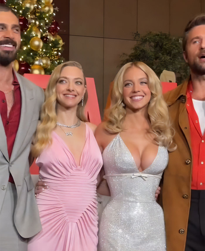 Sydney Sweeney and Amanda Seyfried at an event, sparking viral debate over media bias and racial double standards. Sydney Sweeney and Amanda Seyfried at an event, sparking viral debate over media bias and racial double standards.