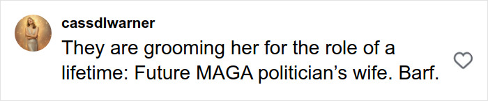 Text comment about Sydney Sweeney’s MAGA makeover causing an online showdown as stylist responds. Text comment about Sydney Sweeney’s MAGA makeover causing an online showdown as stylist responds.