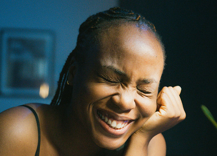 59 Female Roasts Hit Men So Hard They’re Probably Still Thinking About Them