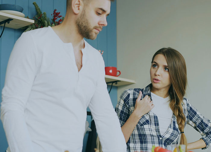 59 Female Roasts Hit Men So Hard They’re Probably Still Thinking About Them